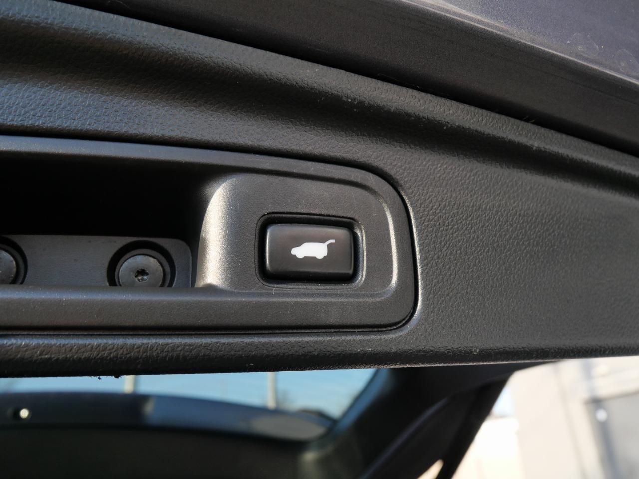 Honda Pilot Touring 8-Passenger AWD 2020