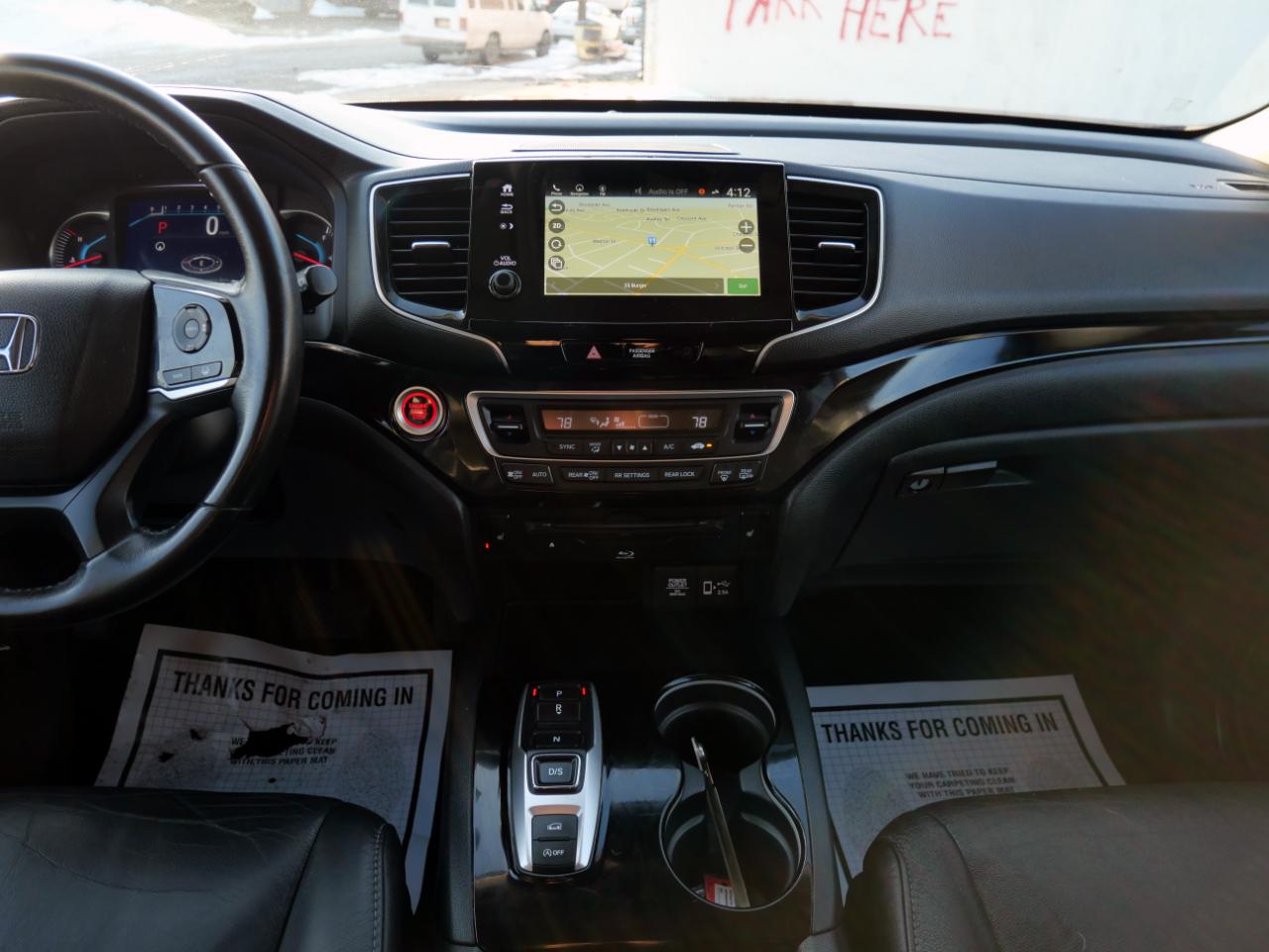 Honda Pilot Touring 8-Passenger AWD 2020