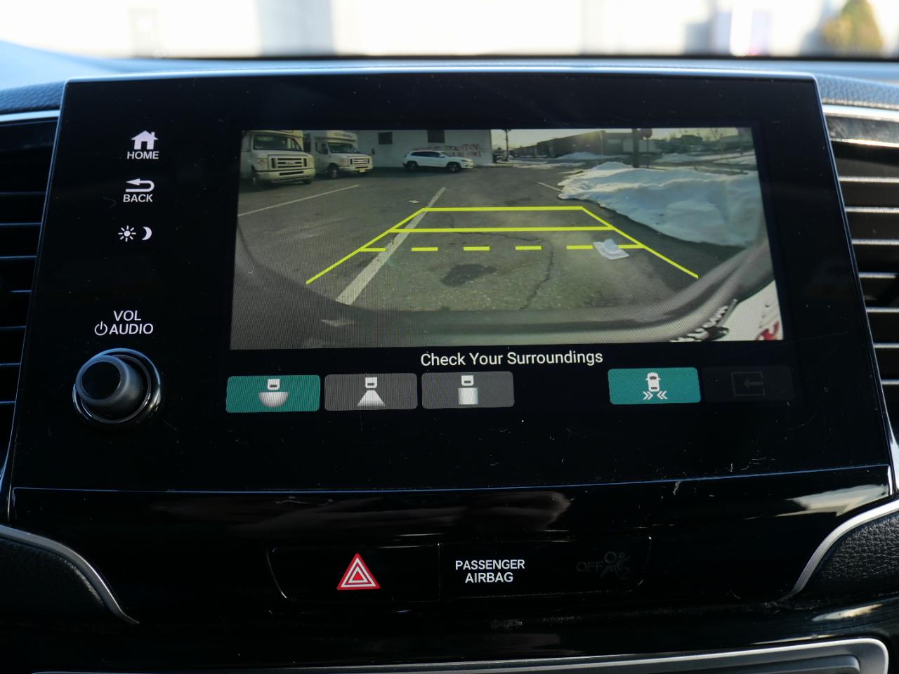 Honda Pilot Touring 8-Passenger AWD 2020