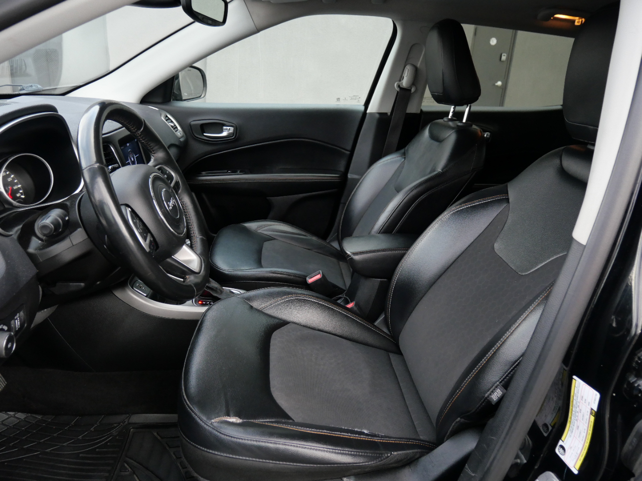 Jeep Compass Latitude FWD 2017