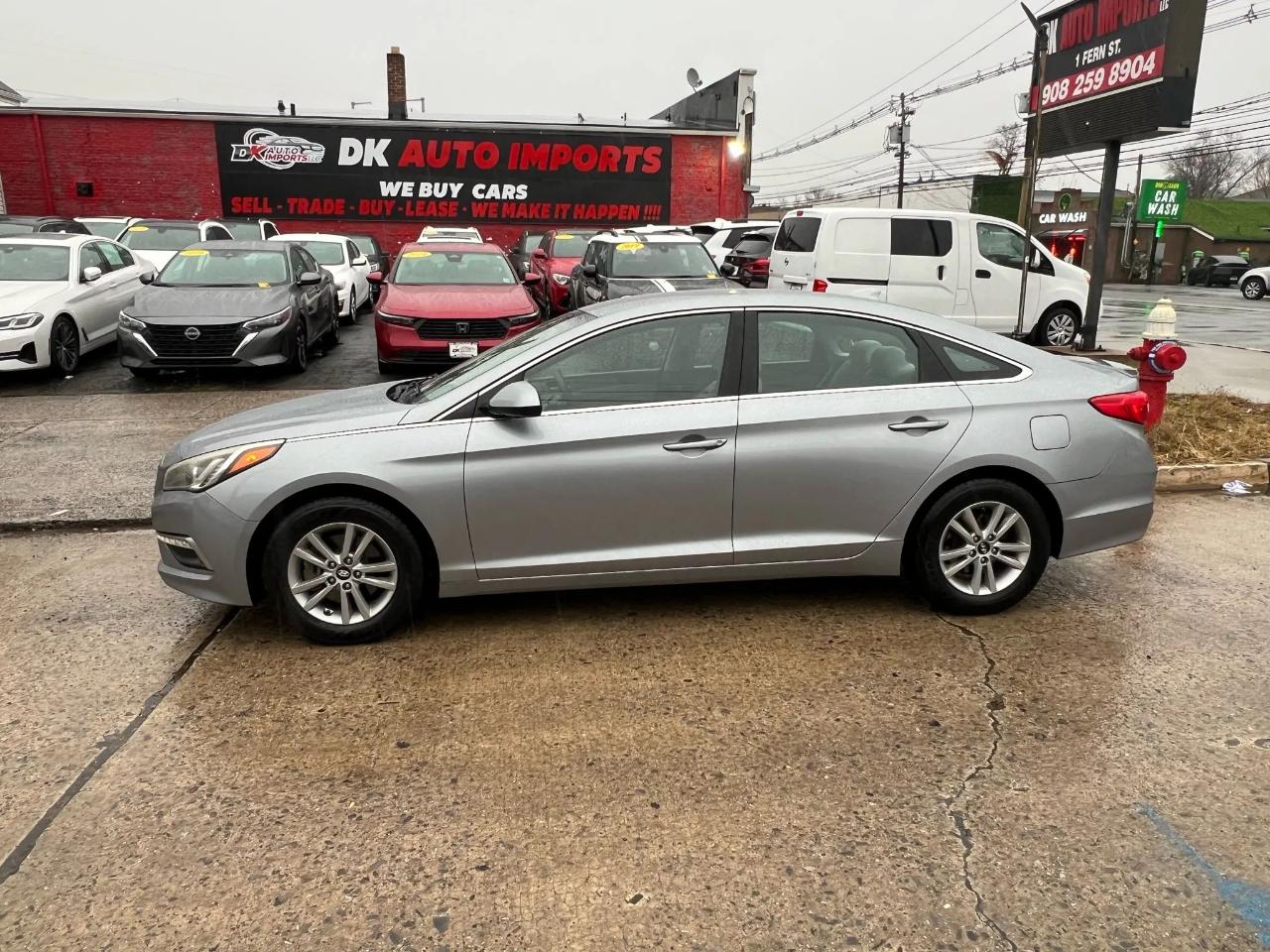 Hyundai Sonata 4dr Sdn 2.4L SE 2015