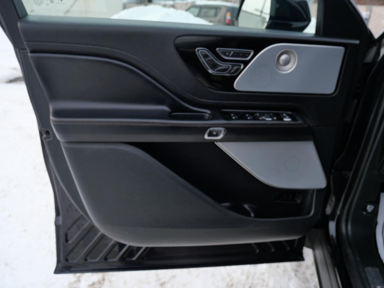 Lincoln Aviator Reserve AWD 2021