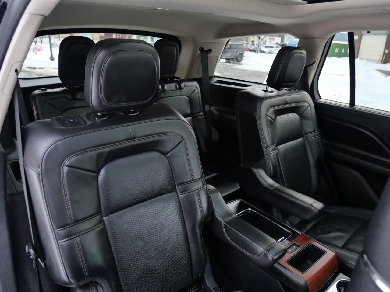 Lincoln Aviator Reserve AWD 2021