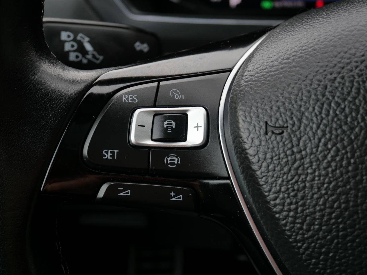 Volkswagen Tiguan 2.0T SEL Premium R-Line 4MOTION 2021