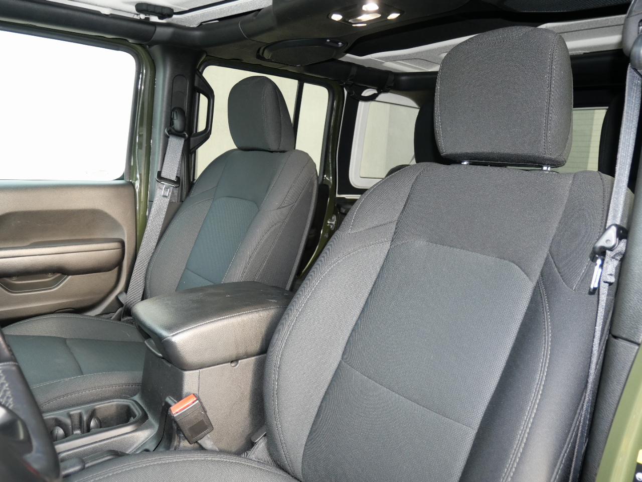 Jeep Wrangler Unlimited Willys 4x4 2021