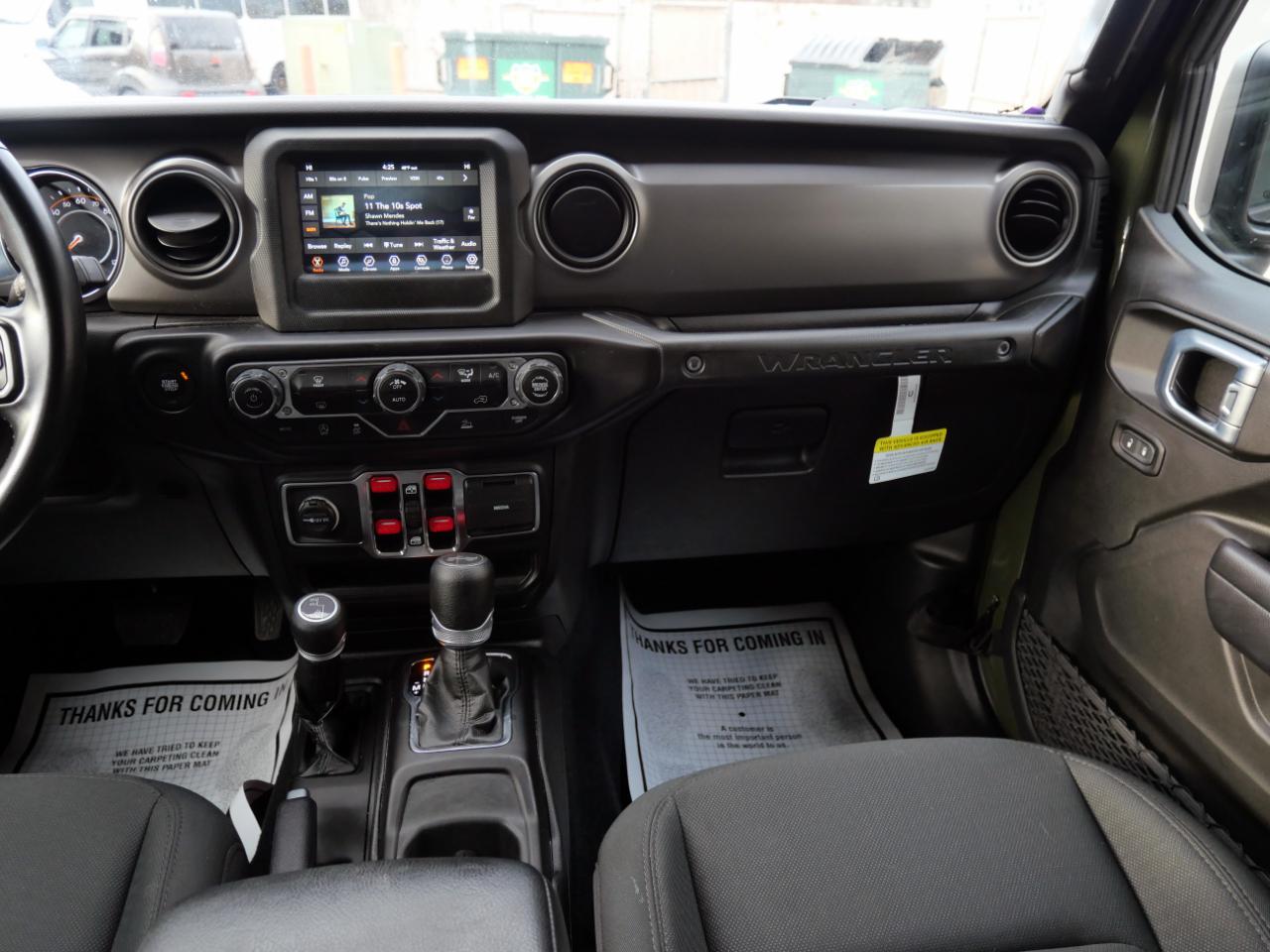 Jeep Wrangler Unlimited Willys 4x4 2021