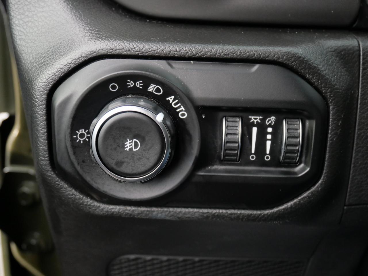 Jeep Wrangler Unlimited Willys 4x4 2021