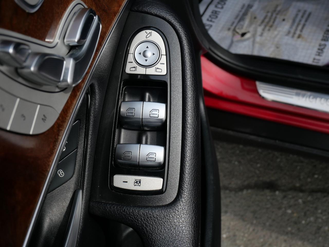 Mercedes-Benz GLC 4MATIC 4dr GLC 300 2016