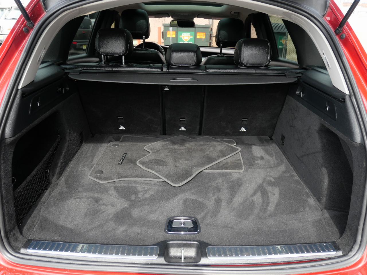 Mercedes-Benz GLC 4MATIC 4dr GLC 300 2016