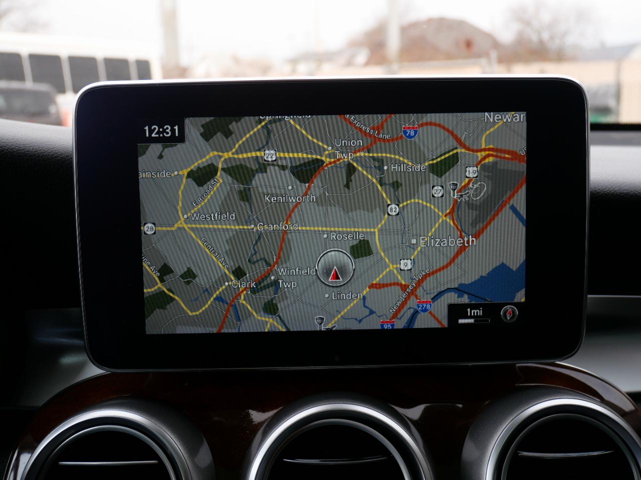 Mercedes-Benz GLC 4MATIC 4dr GLC 300 2016