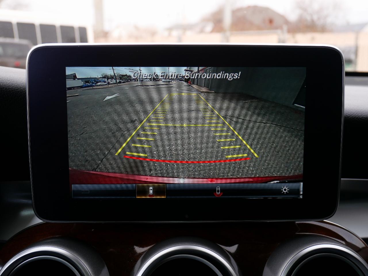 Mercedes-Benz GLC 4MATIC 4dr GLC 300 2016