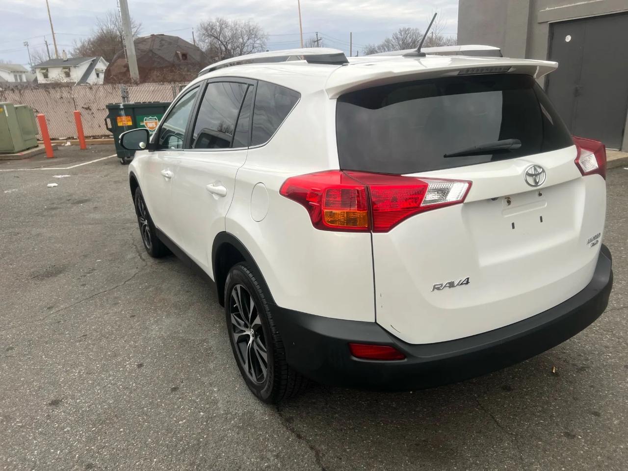 Toyota RAV4 AWD 4dr Limited (Natl) 2015