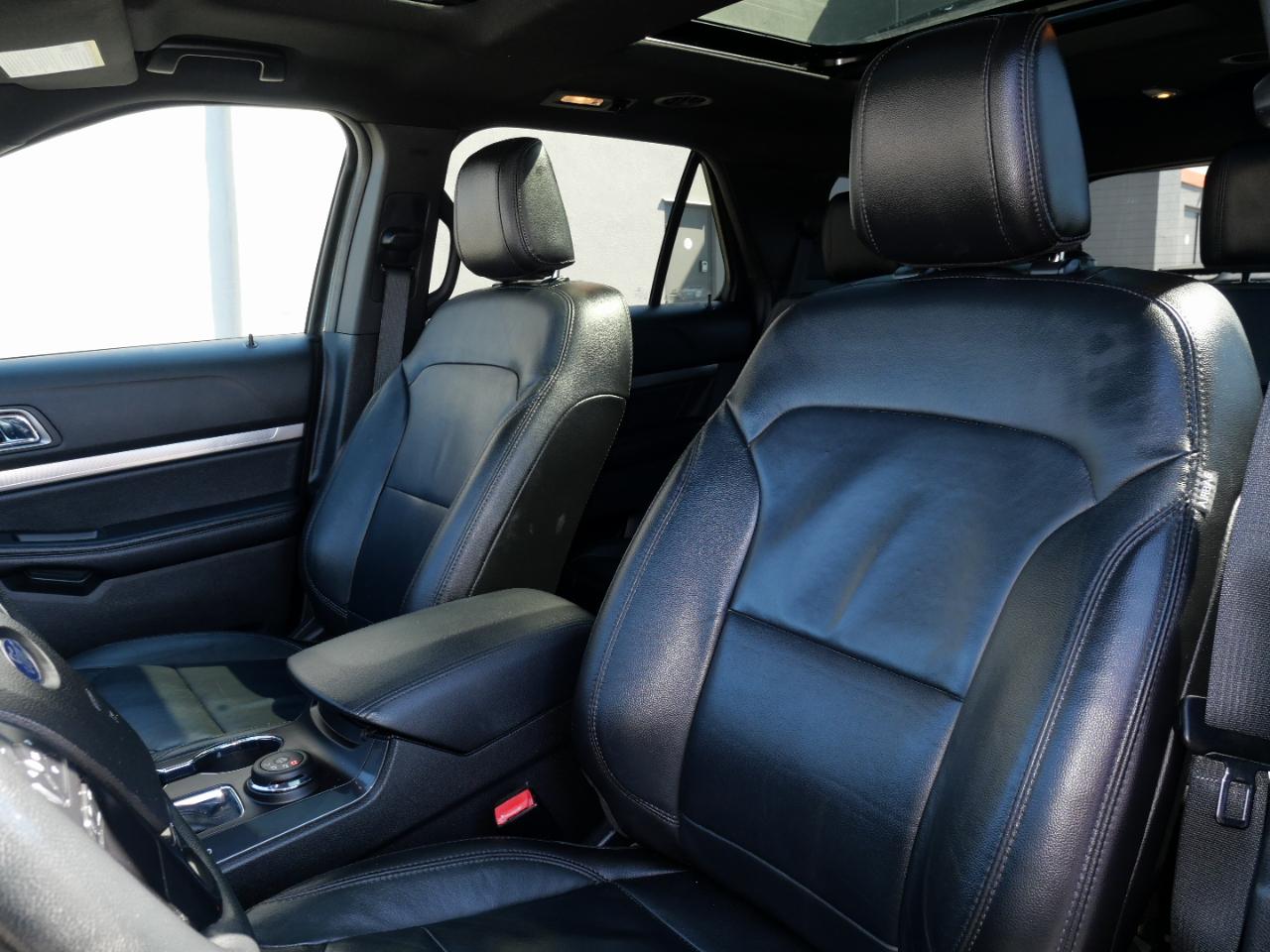 Ford Explorer XLT 4WD 2018