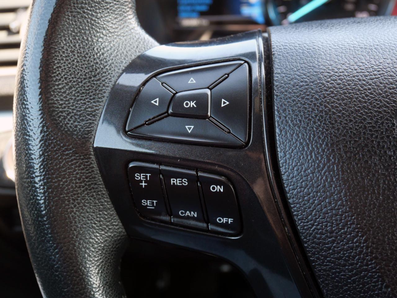 Ford Explorer XLT 4WD 2018