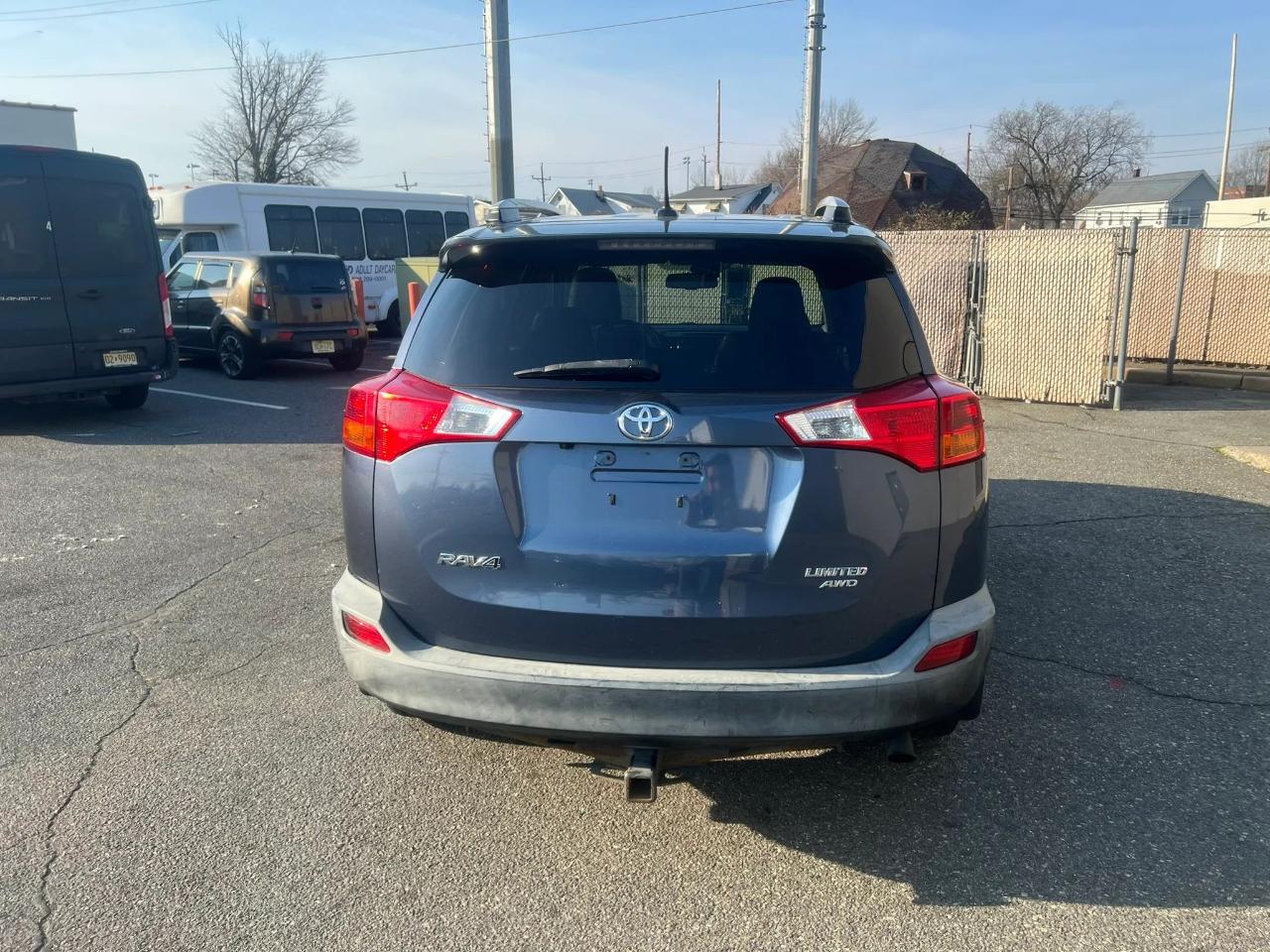 Toyota RAV4 AWD 4dr Limited (Natl) 2014