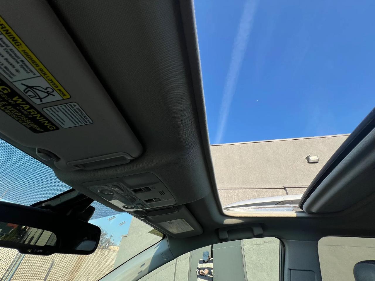 Toyota RAV4 AWD 4dr Limited (Natl) 2014