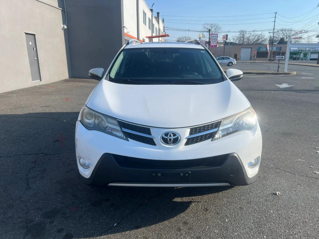 Toyota RAV4 FWD 4dr XLE (Natl) 2015