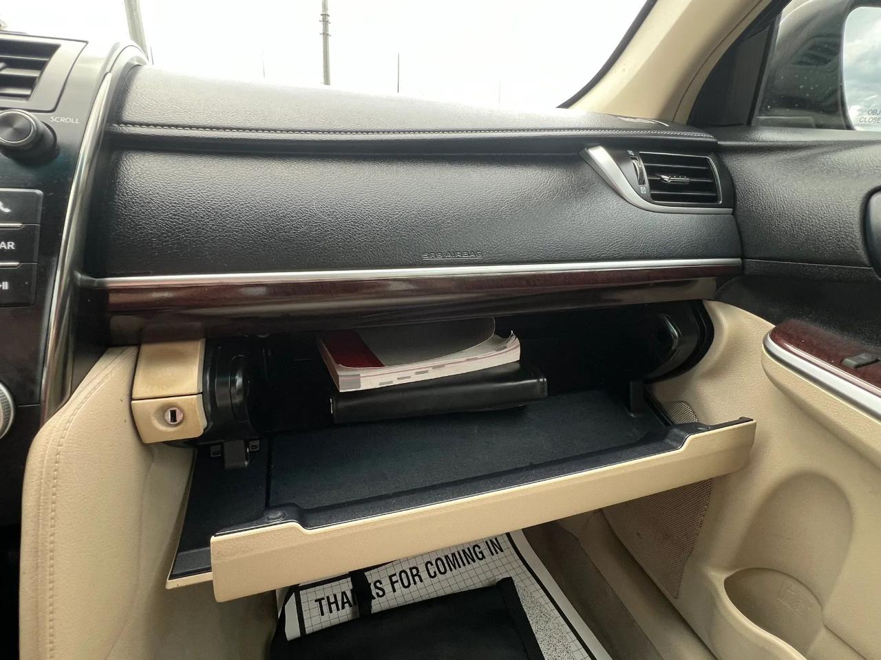 Toyota Camry 4dr Sdn I4 Auto XLE (Natl) 2013