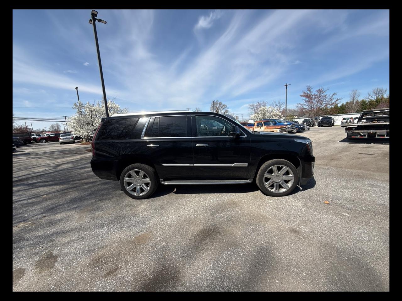 Cadillac Escalade 4WD 4dr Premium Luxury 2019