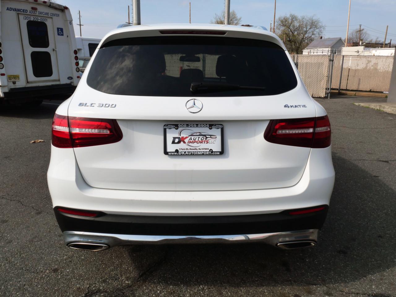 Mercedes-Benz GLC GLC 300 4MATIC SUV 2019