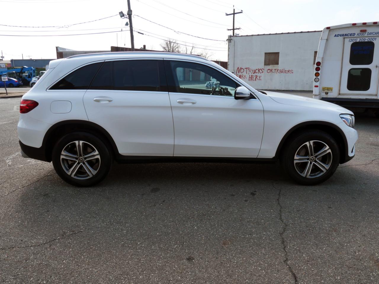 Mercedes-Benz GLC GLC 300 4MATIC SUV 2019