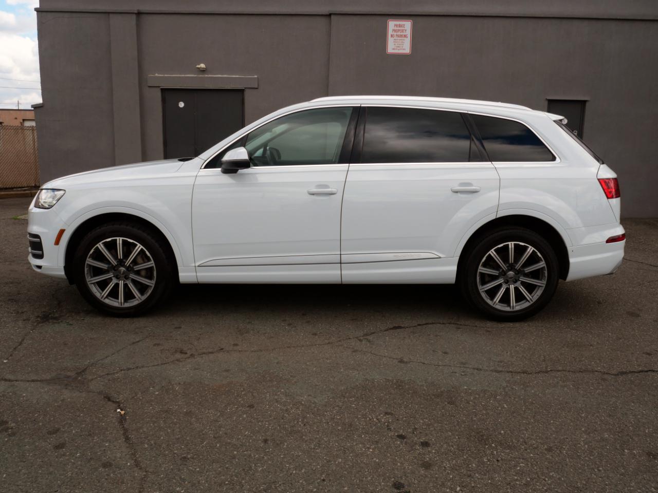 Audi Q7 SE Premium Plus 55 TFSI quattro 2019