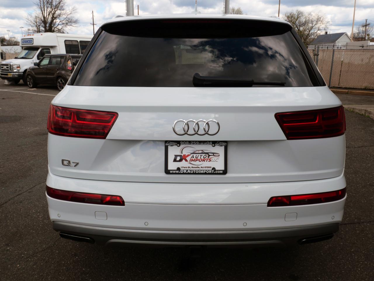 Audi Q7 SE Premium Plus 55 TFSI quattro 2019