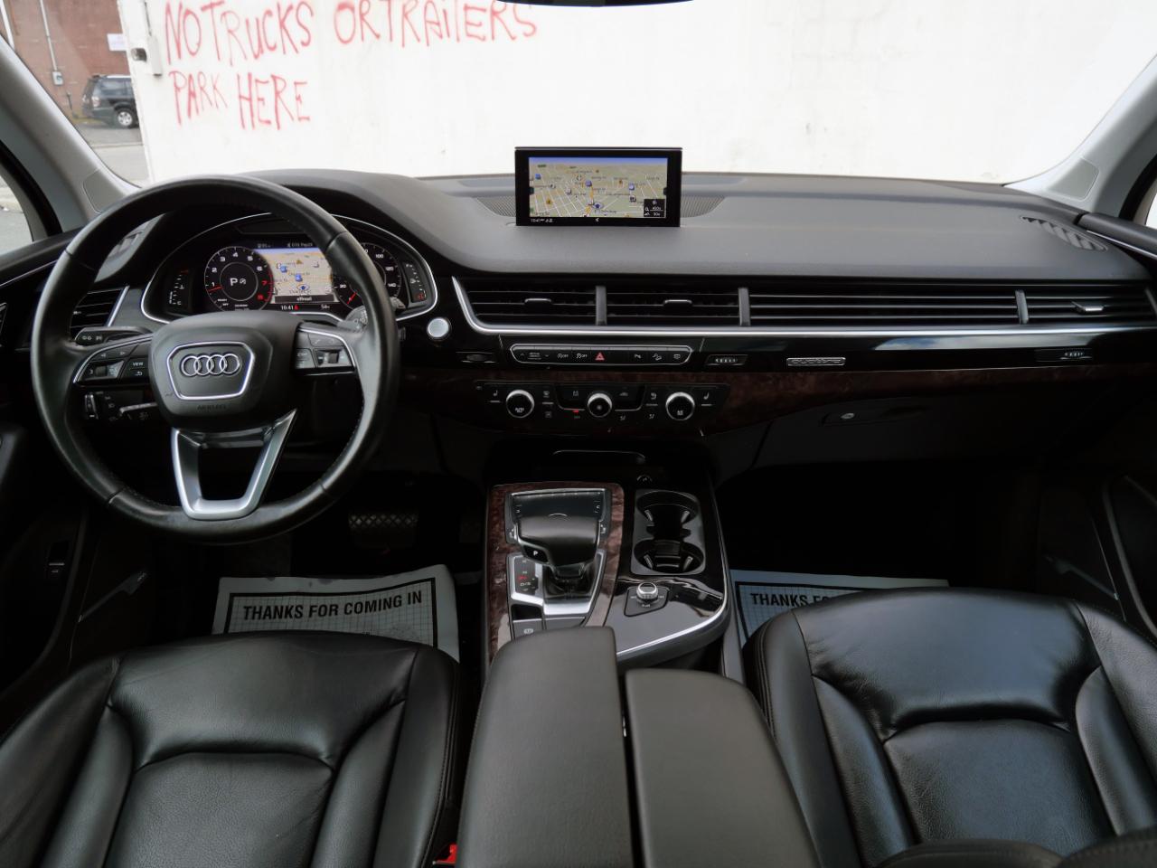 Audi Q7 SE Premium Plus 55 TFSI quattro 2019