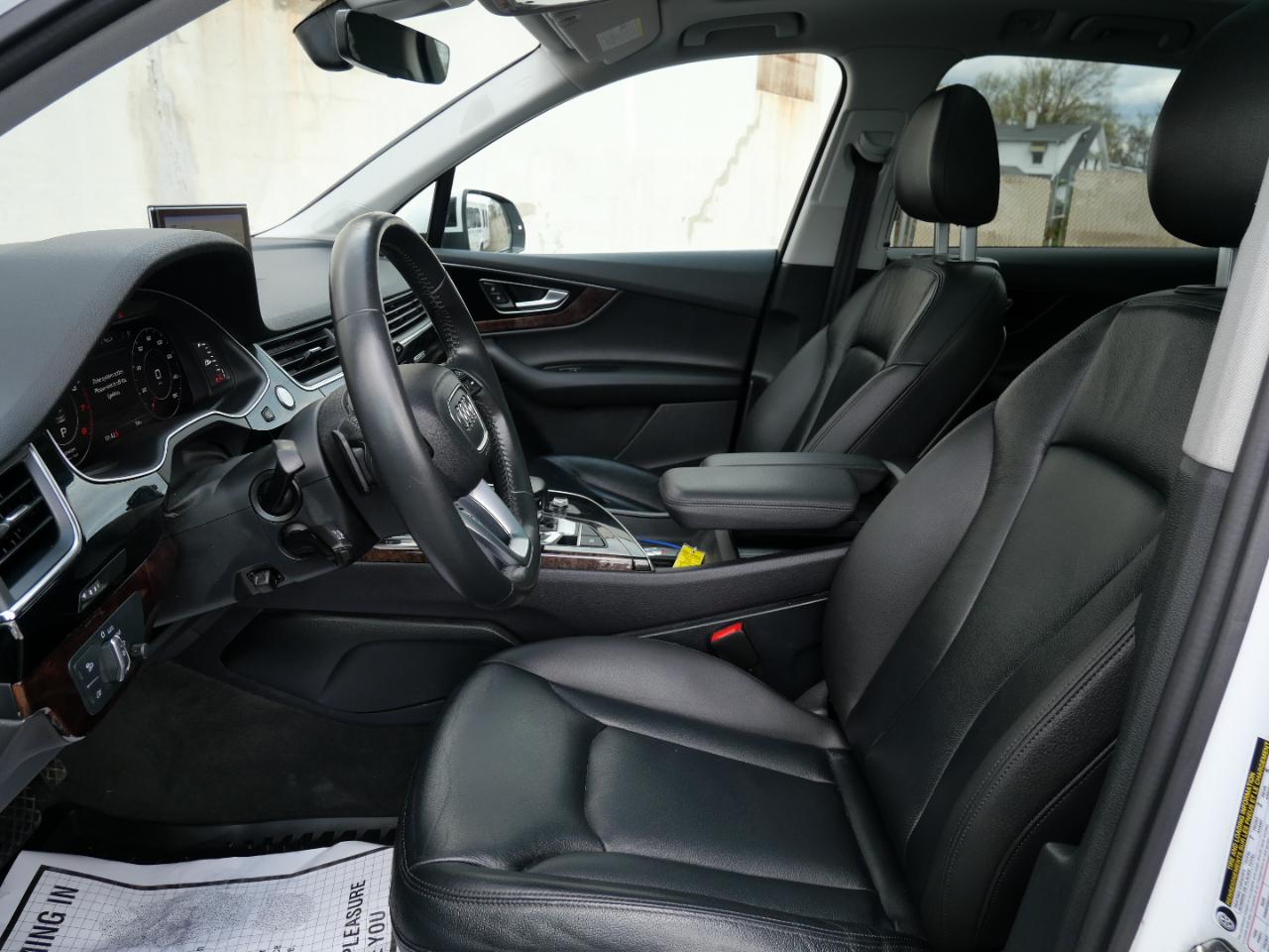 Audi Q7 SE Premium Plus 55 TFSI quattro 2019
