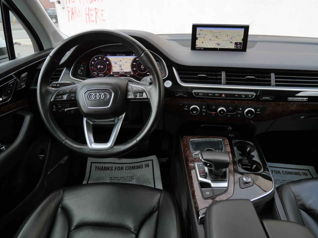 Audi Q7 SE Premium Plus 55 TFSI quattro 2019
