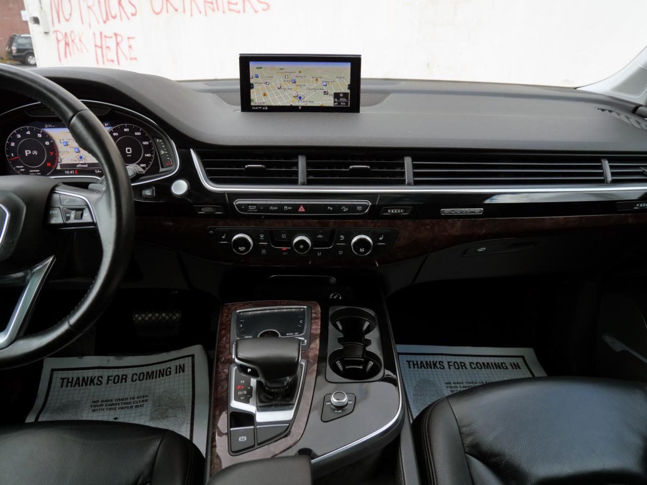 Audi Q7 SE Premium Plus 55 TFSI quattro 2019
