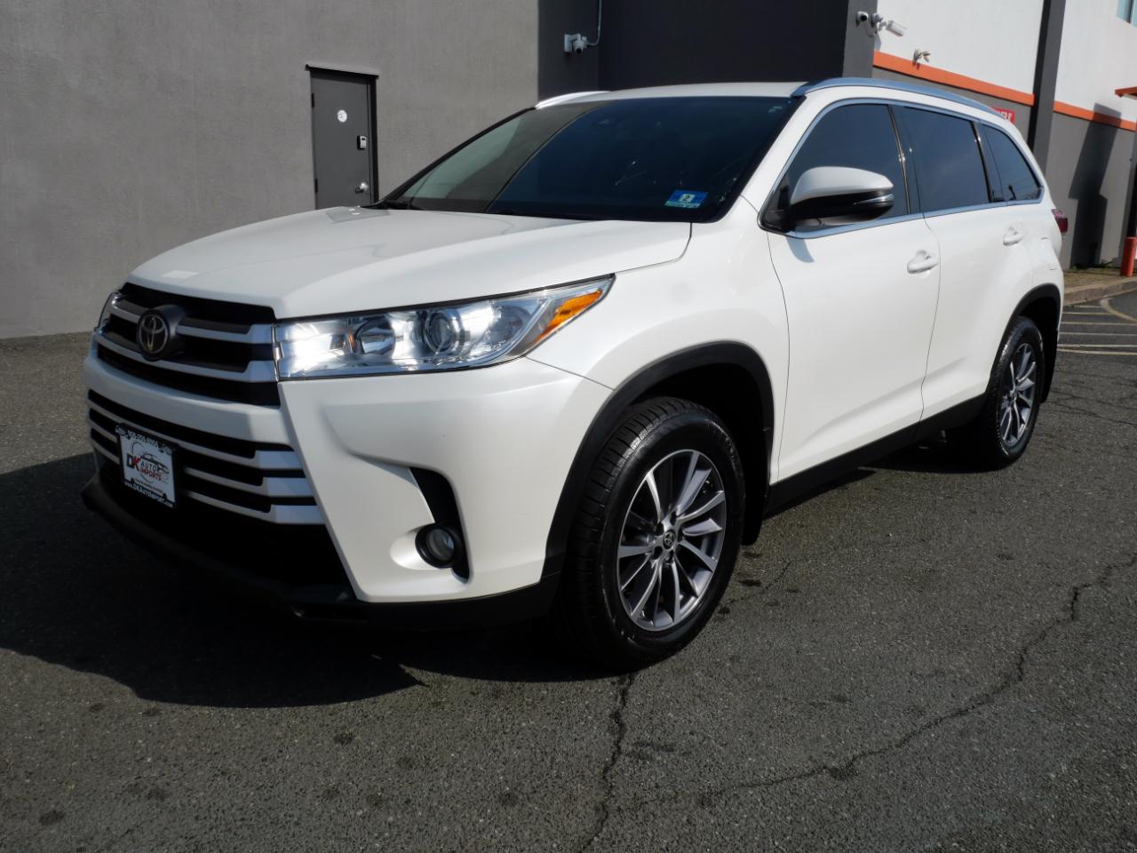 Toyota Highlander XLE V6 AWD (Natl) 2019