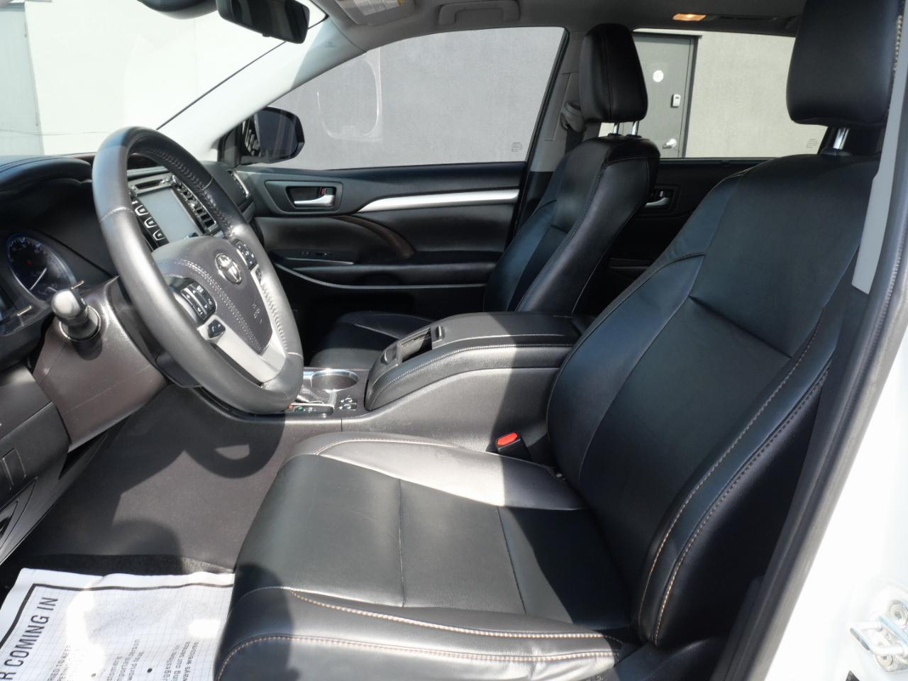 Toyota Highlander XLE V6 AWD (Natl) 2019