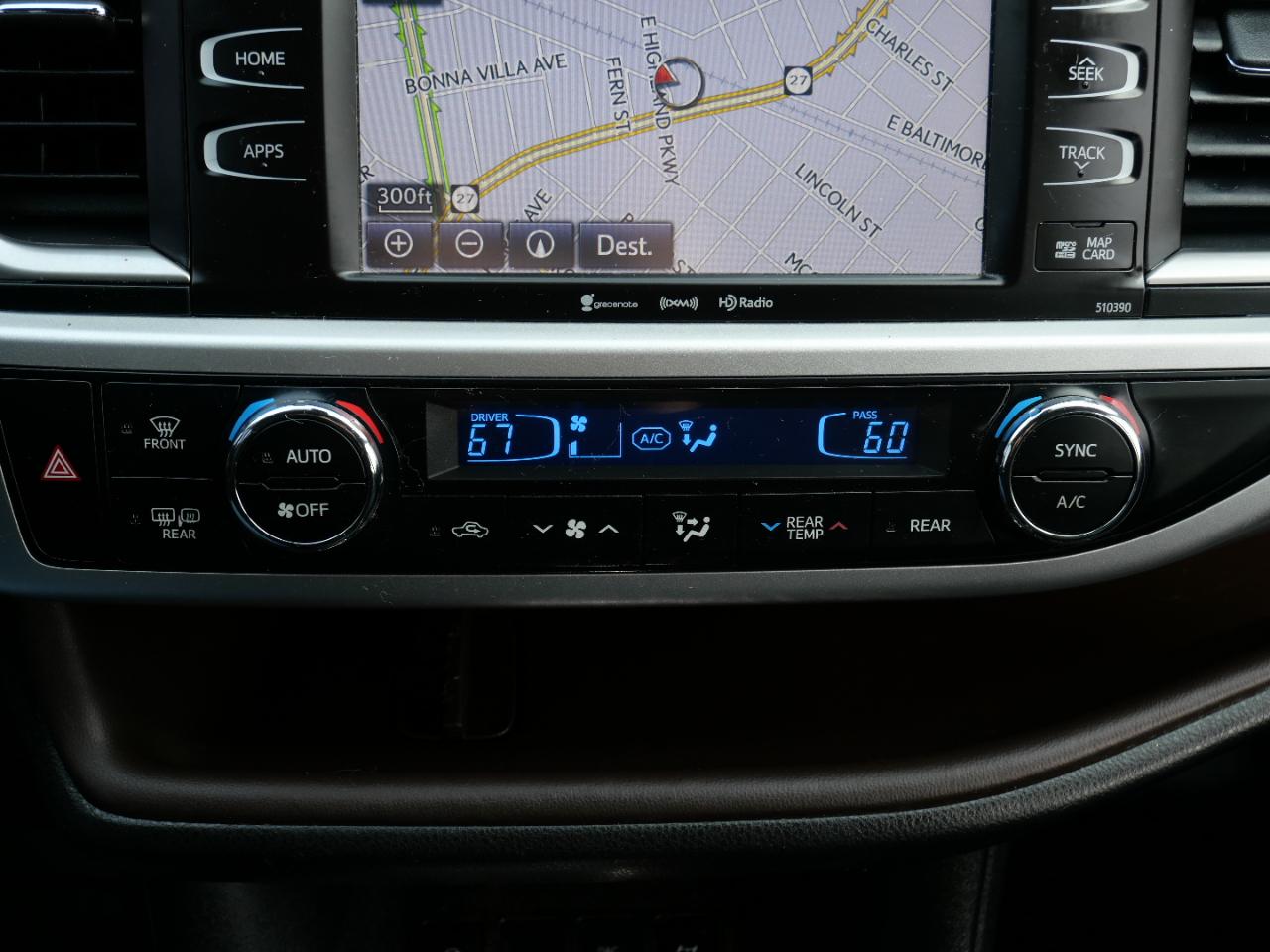 Toyota Highlander XLE V6 AWD (Natl) 2019