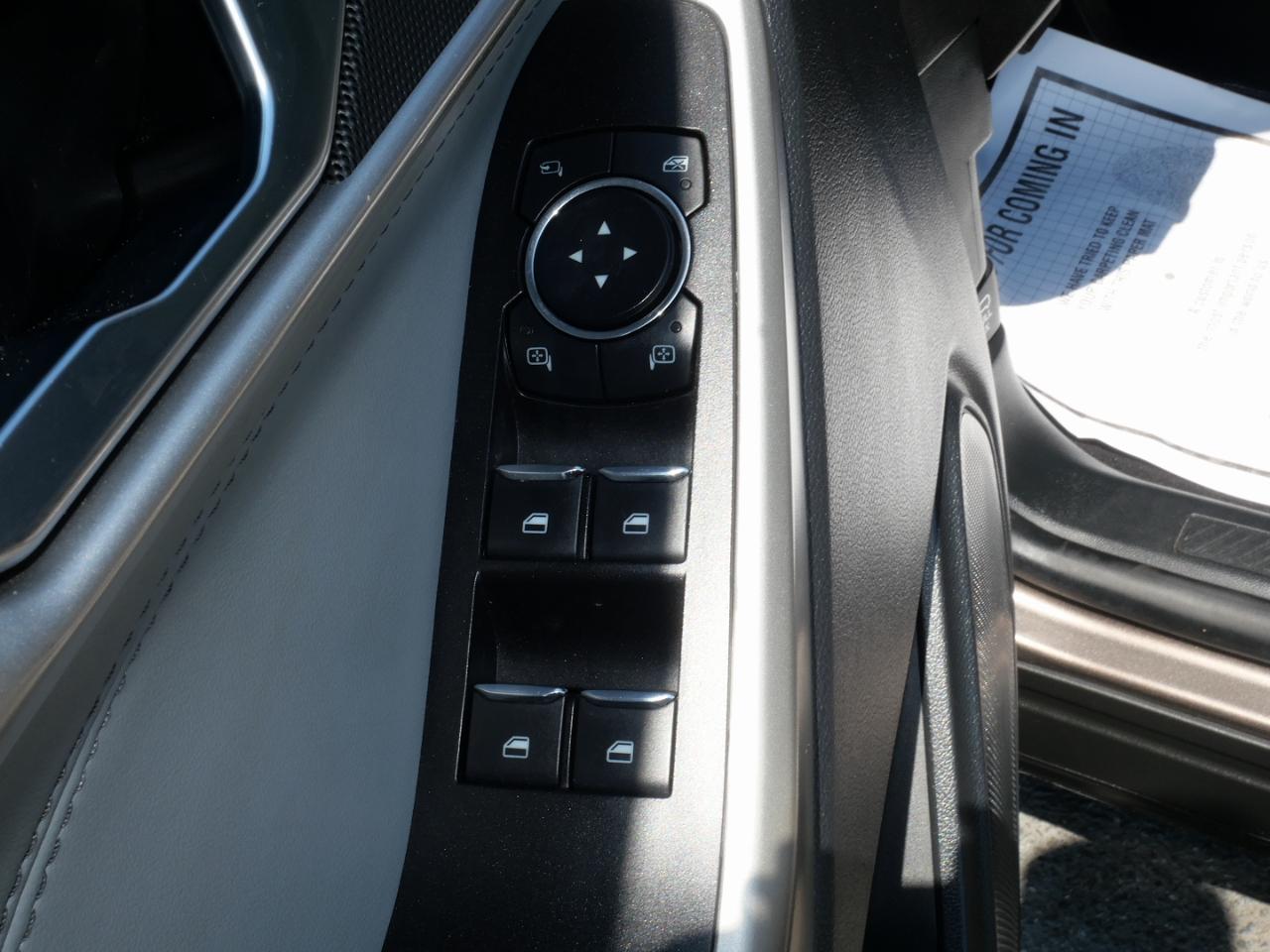 2021 Ford Explorer XLT - Photo 12