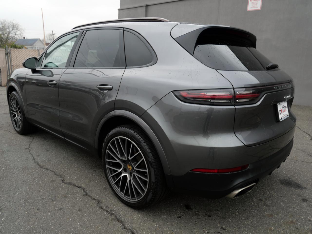 Porsche Cayenne AWD 2019