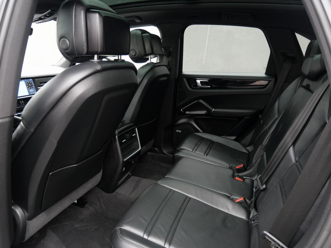 Porsche Cayenne AWD 2019