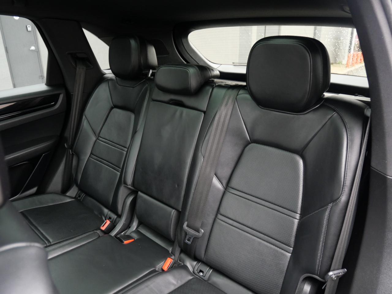 Porsche Cayenne AWD 2019