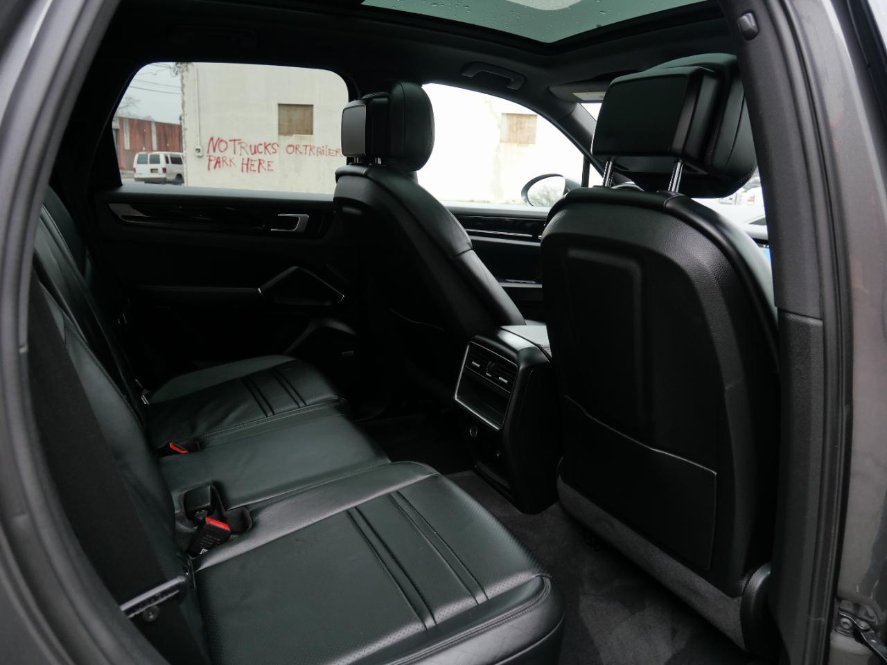 Porsche Cayenne AWD 2019