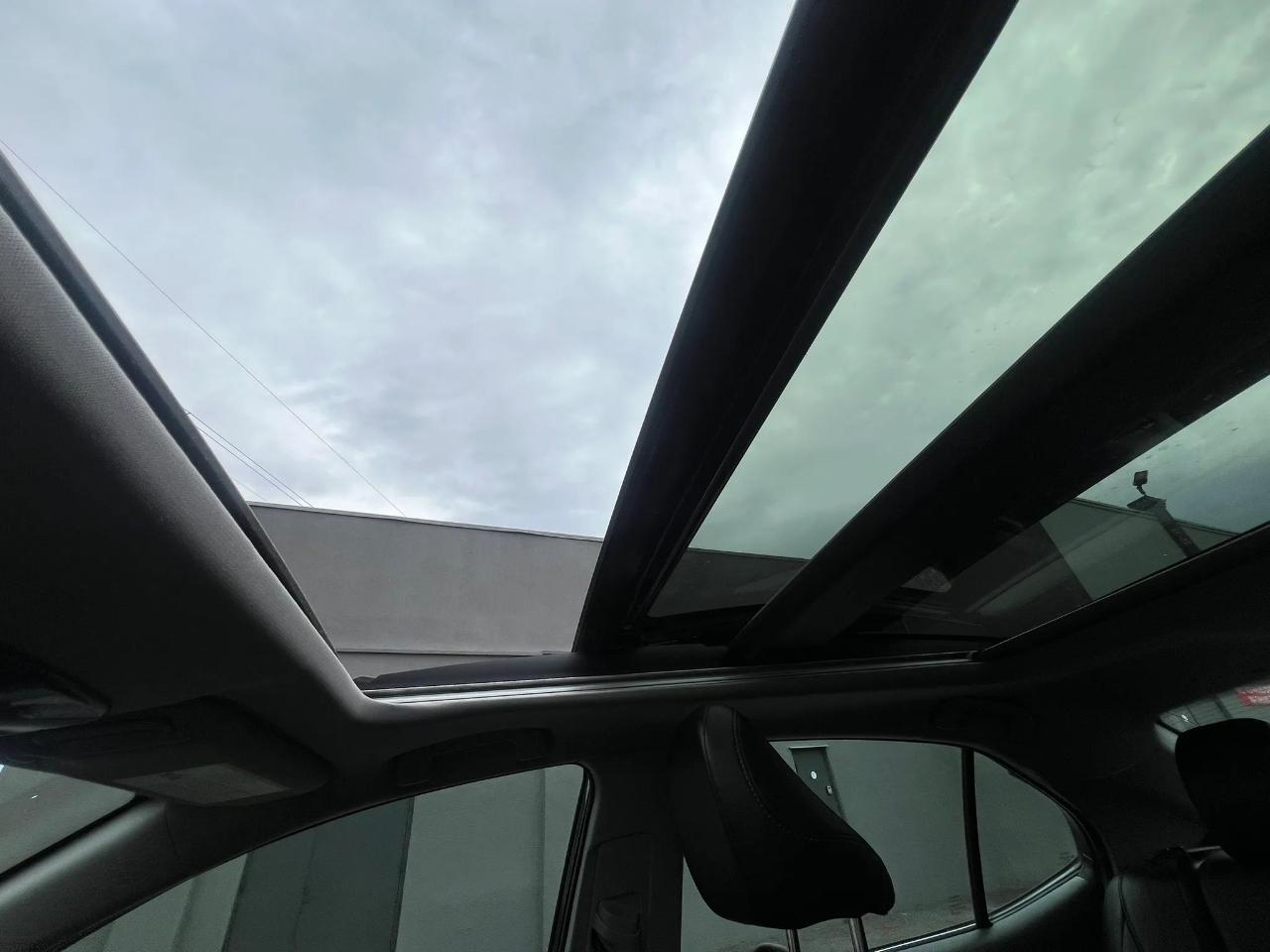 Toyota Camry XSE Auto AWD (Natl) 2021