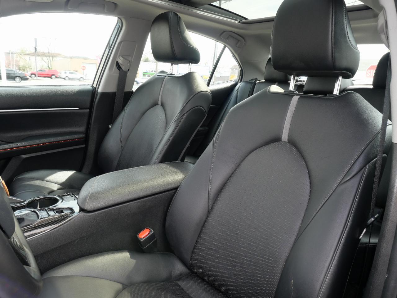 Toyota Camry XSE Auto AWD (Natl) 2021