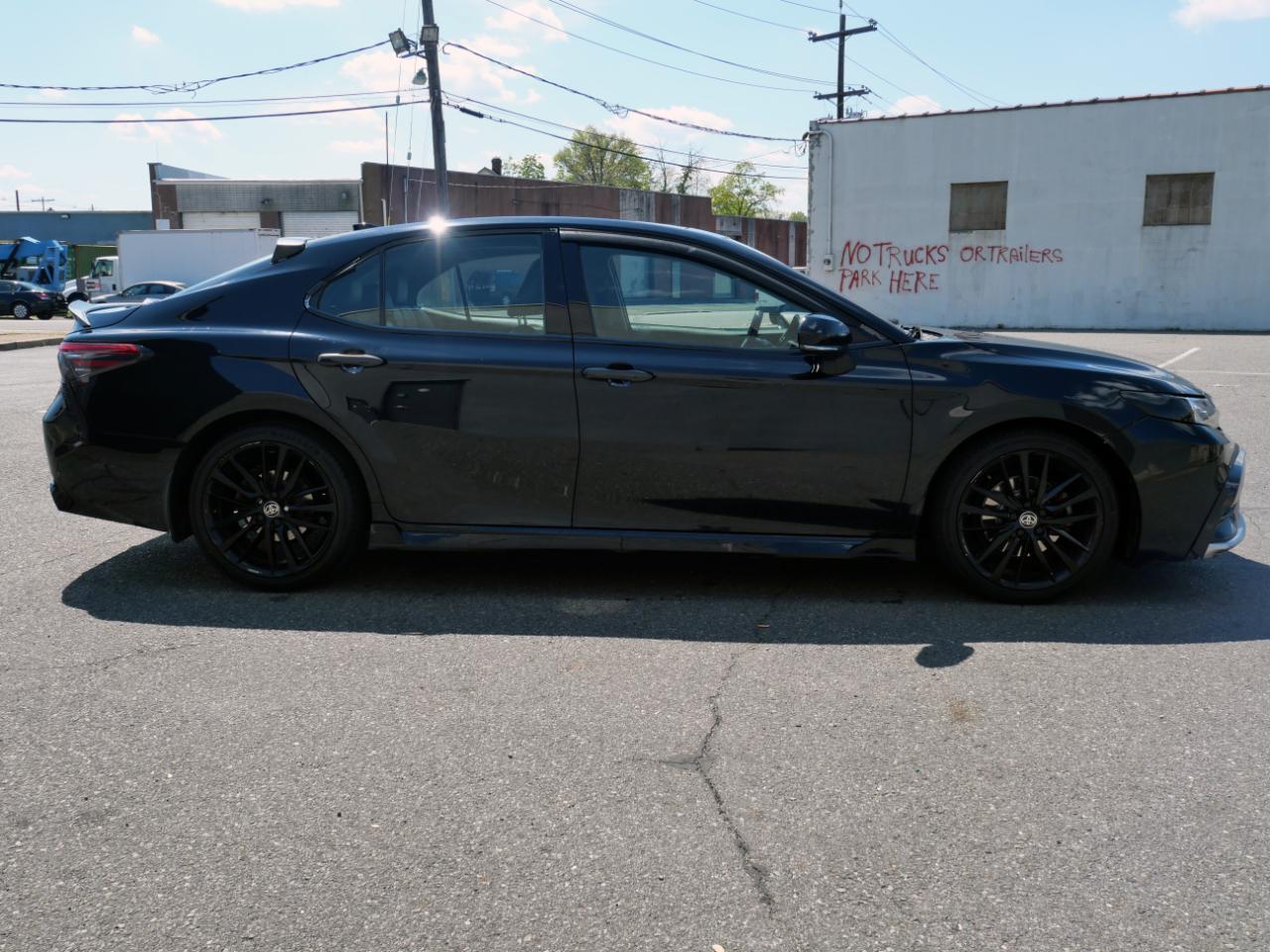 Toyota Camry XSE Auto AWD (Natl) 2021