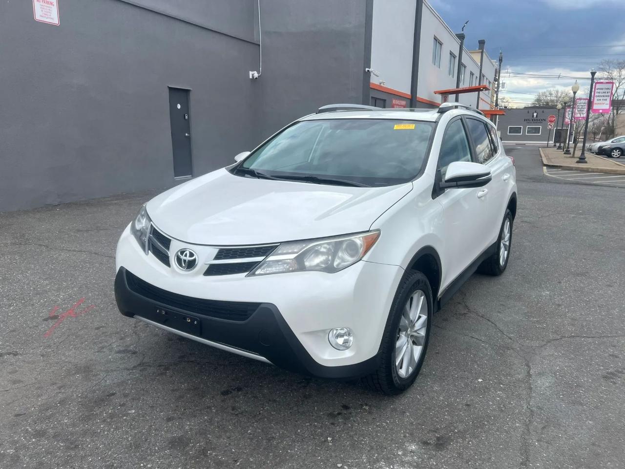 Toyota RAV4 AWD 4dr Limited (Natl) 2013