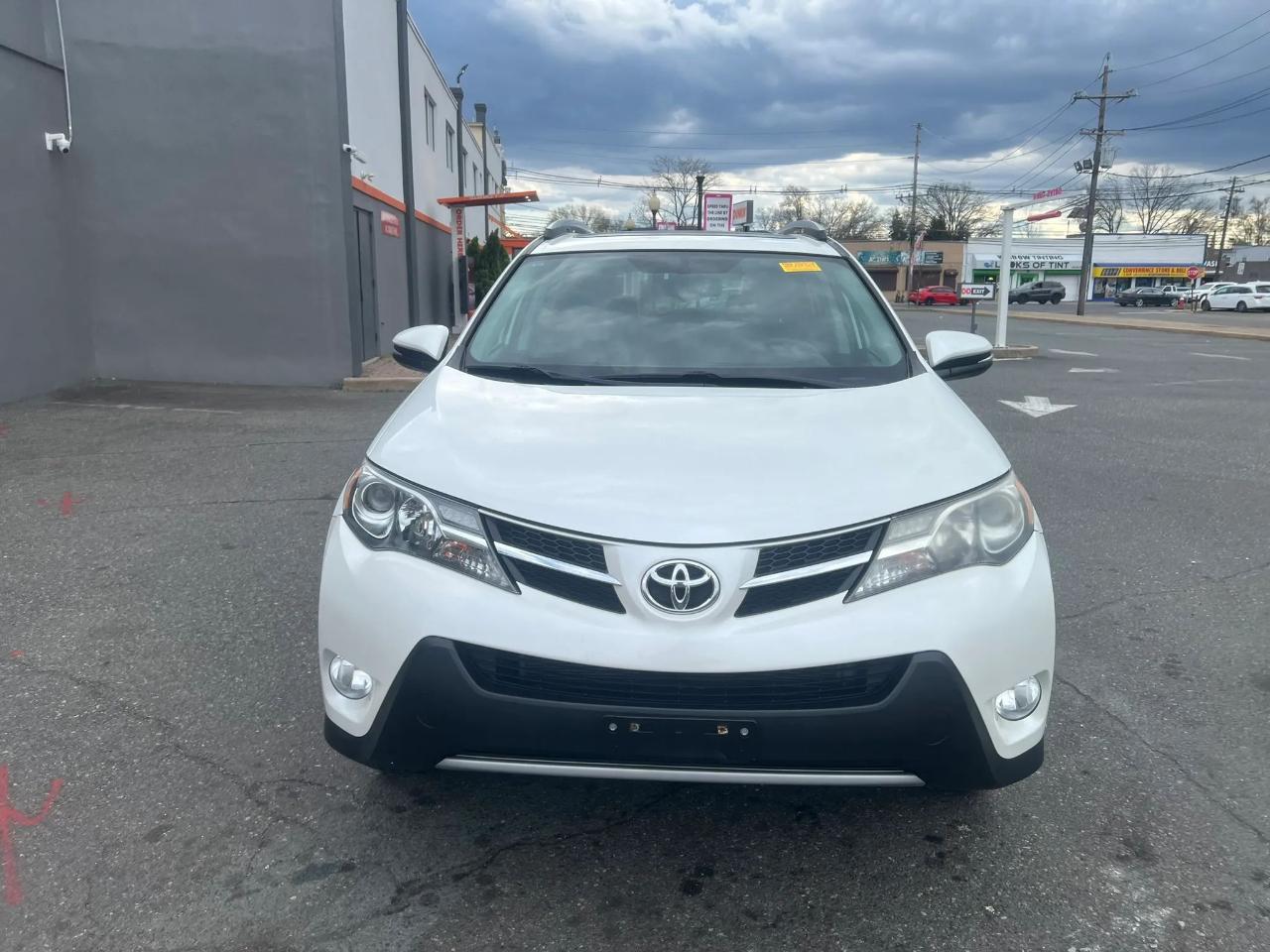 Toyota RAV4 AWD 4dr Limited (Natl) 2013