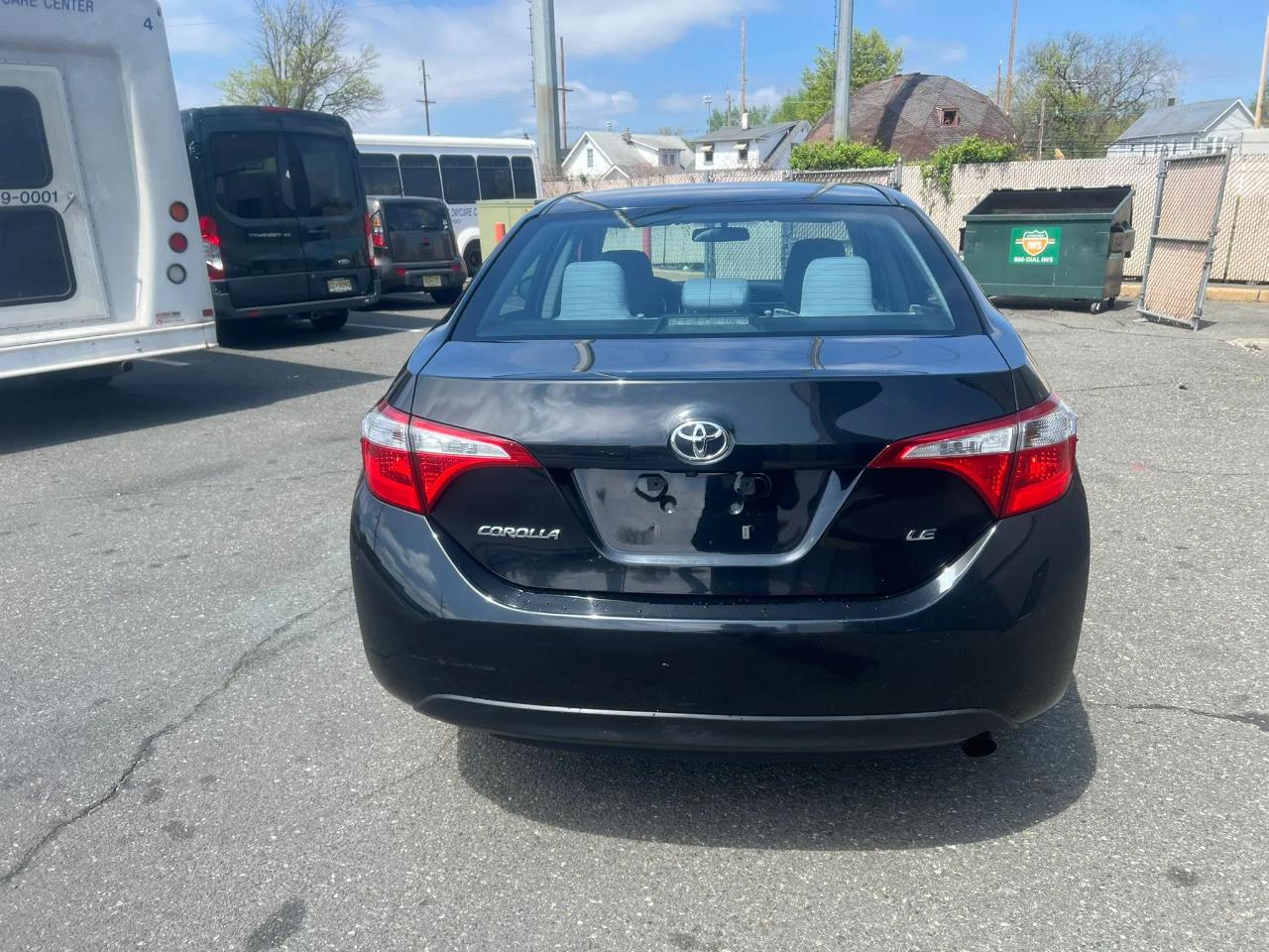 Toyota Corolla 4dr Sdn Auto LE (Natl) 2016