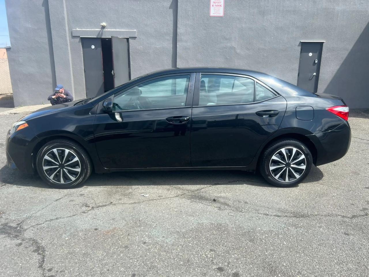 Toyota Corolla 4dr Sdn Auto LE (Natl) 2016