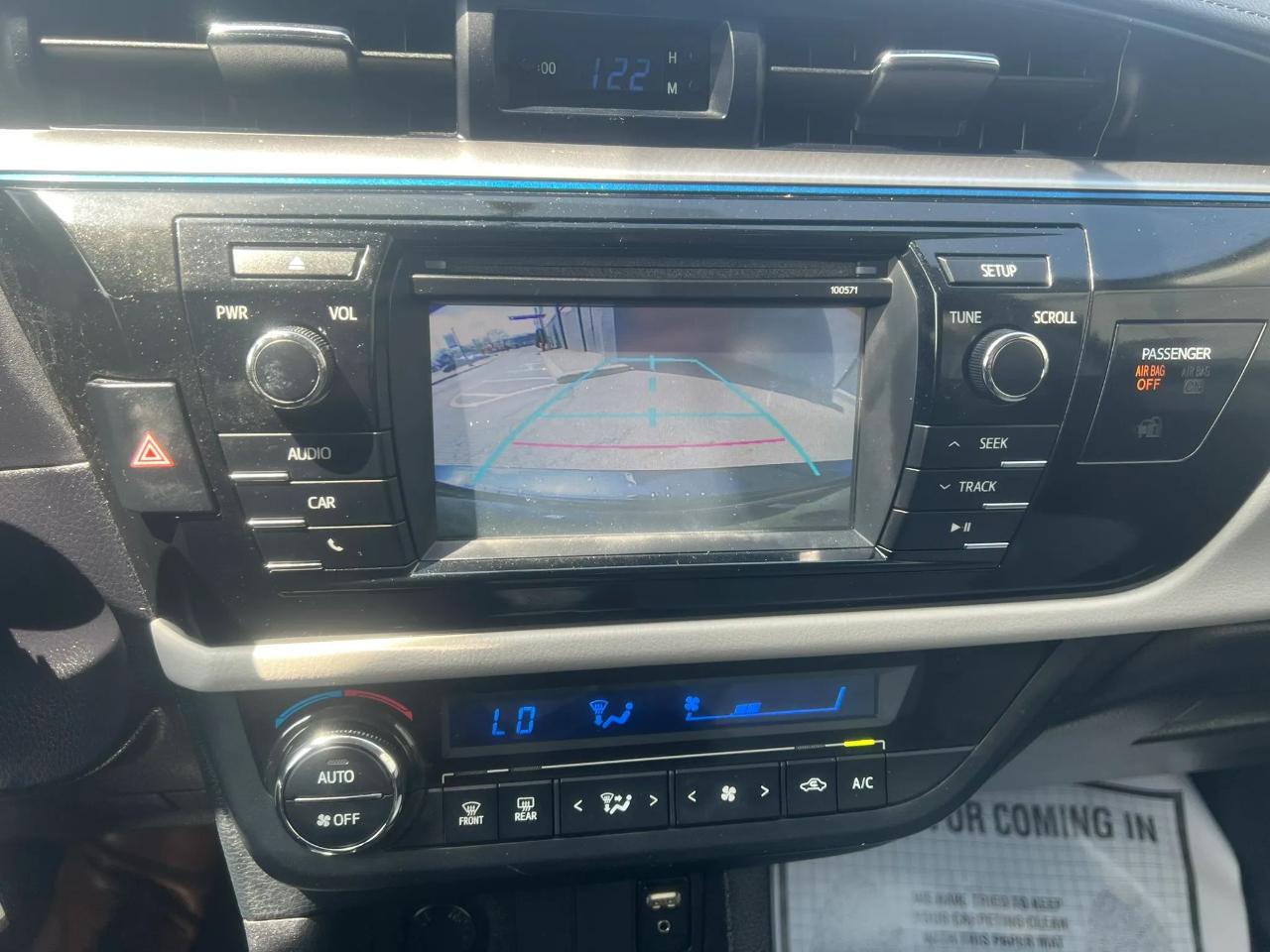 Toyota Corolla 4dr Sdn Auto LE (Natl) 2016