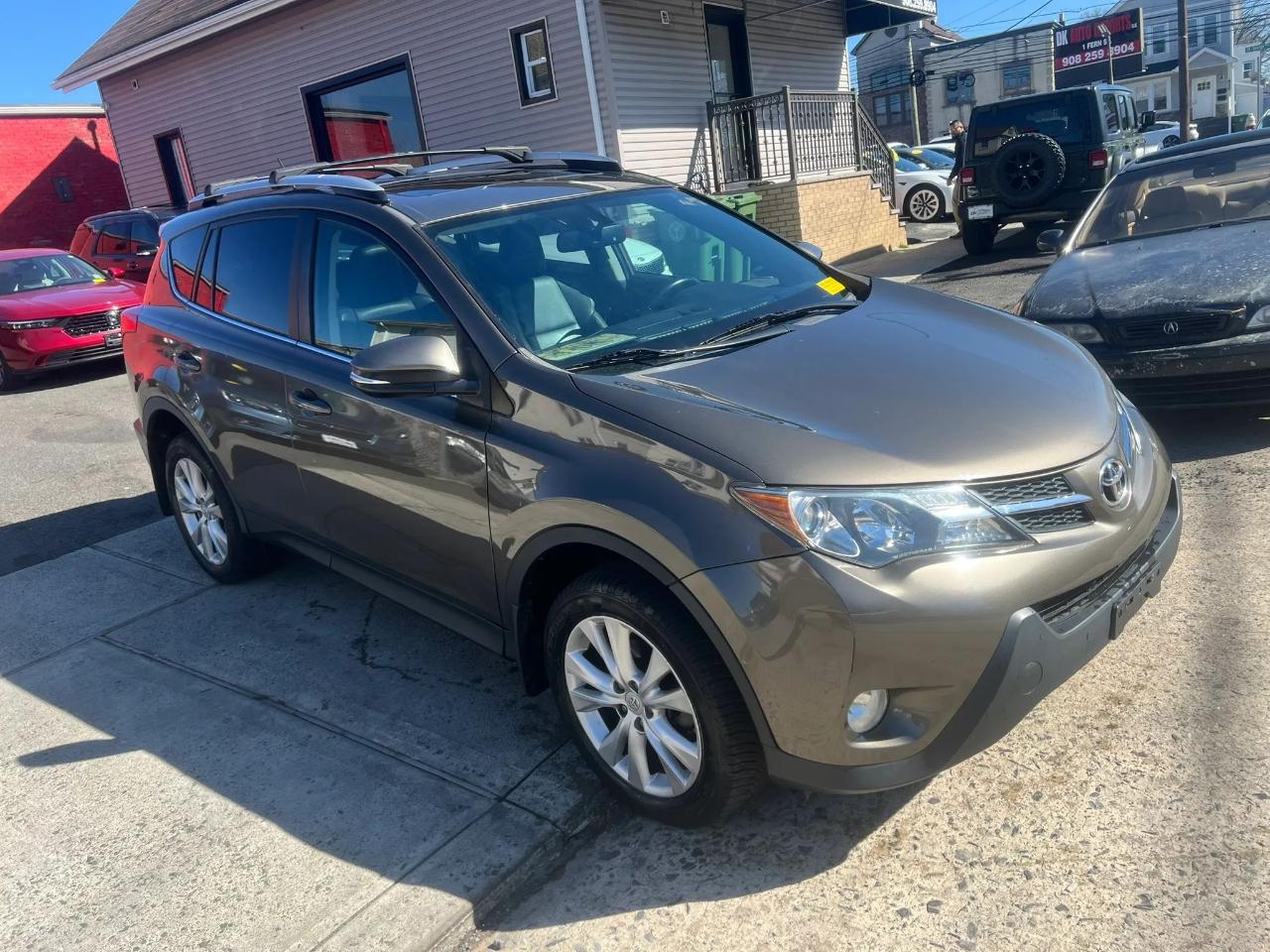 Toyota RAV4 AWD 4dr Limited (Natl) 2014
