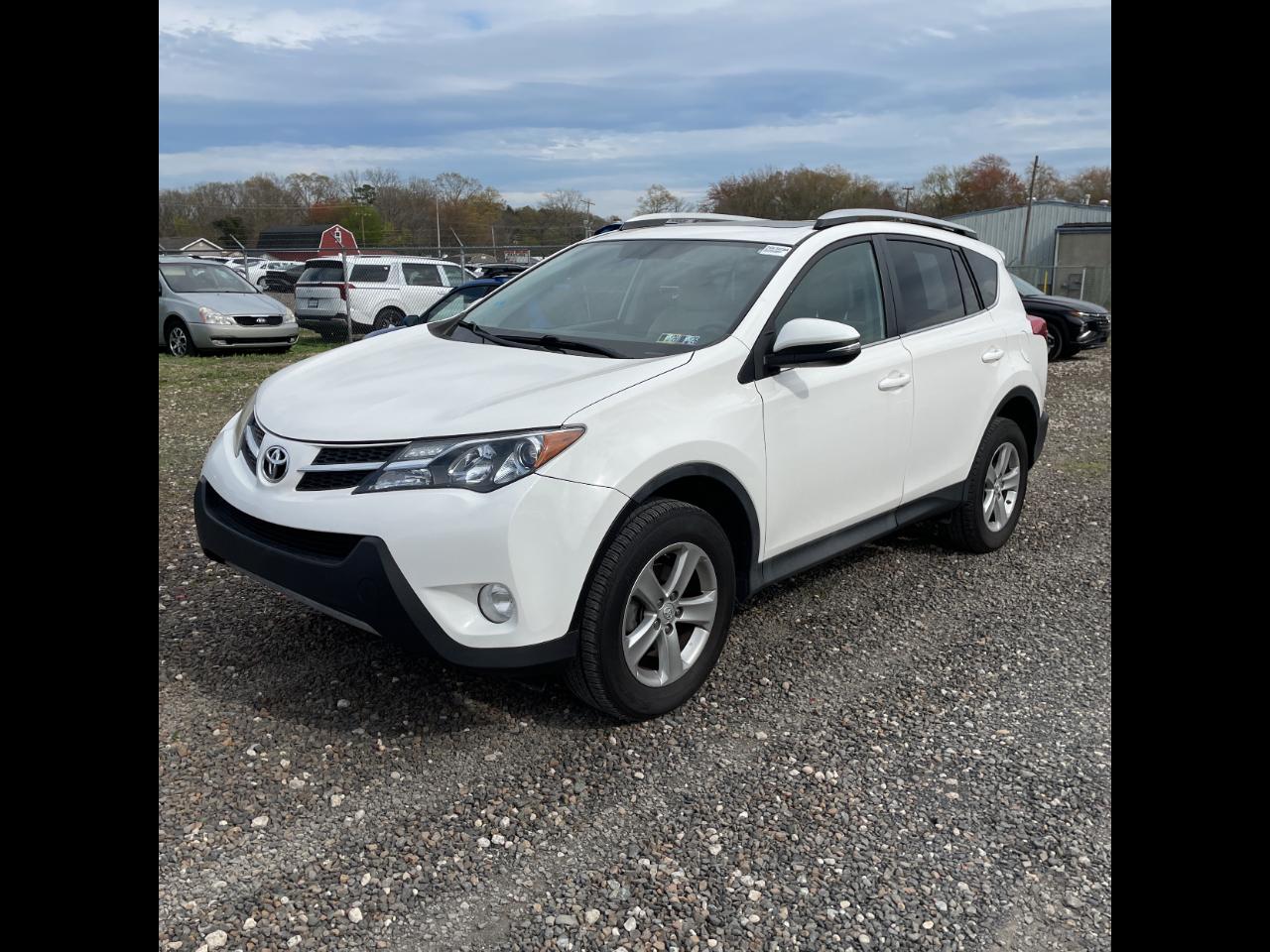 Toyota RAV4 AWD 4dr XLE (Natl) 2014