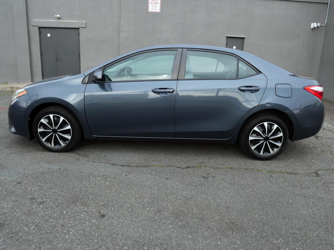 Toyota Corolla 4dr Sdn CVT LE Premium (Natl) 2014